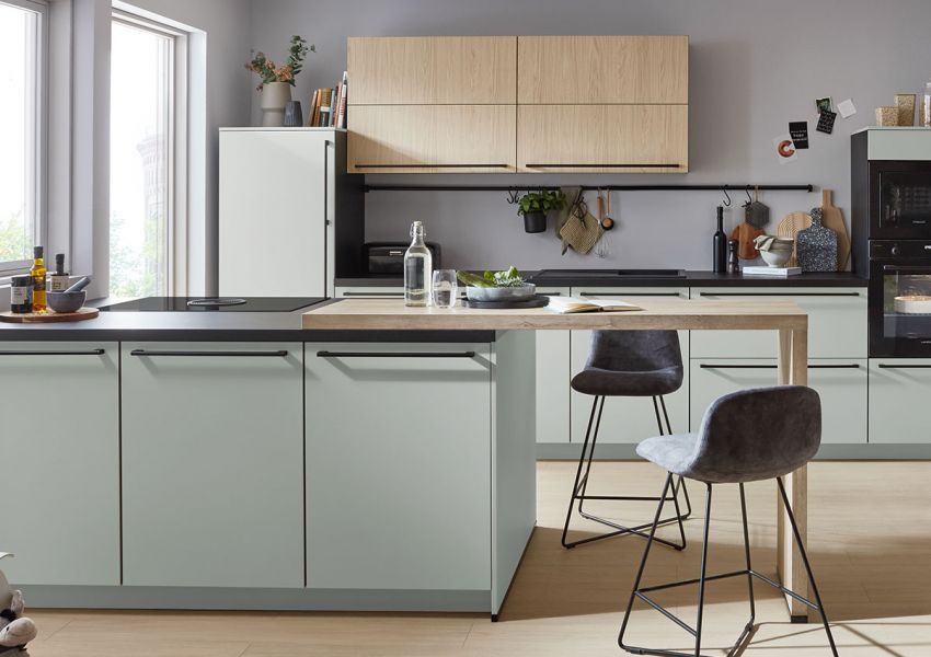 Küche mit Kochinsel